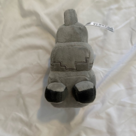 Minecraft Baby Wolf Plush - Picture 5 of 6